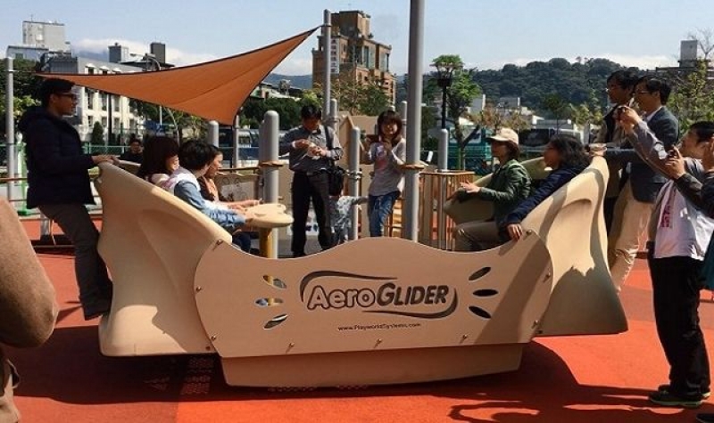 北市首创！这个游乐设施 轮椅族也能玩