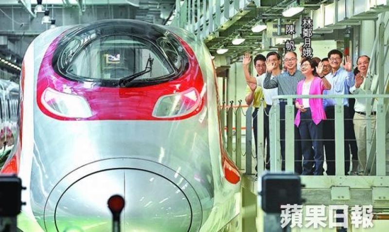 青島來港列車「首航」高鐵內部設計曝光無間斷Wi-Fi上網