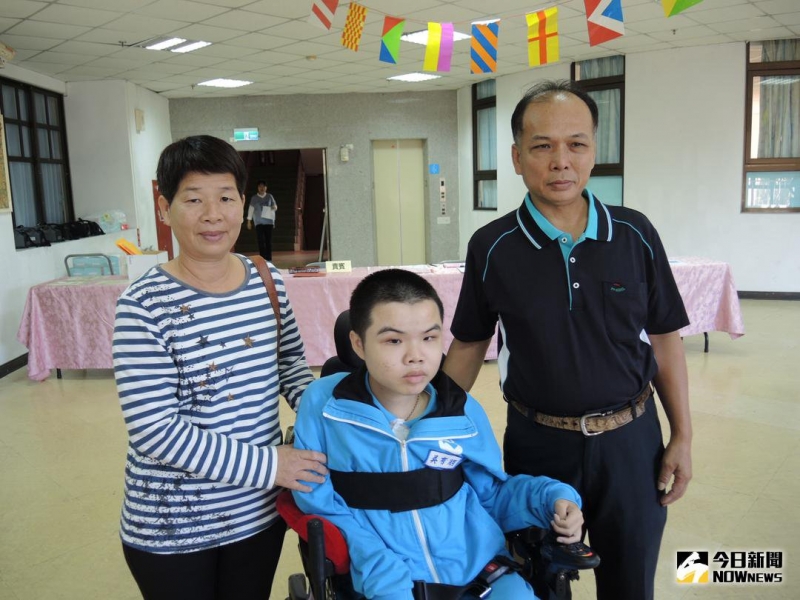 扶輪愛心　肌肉萎縮症學生看見生命無限可能