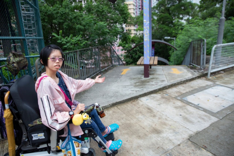 无法踏足的台阶