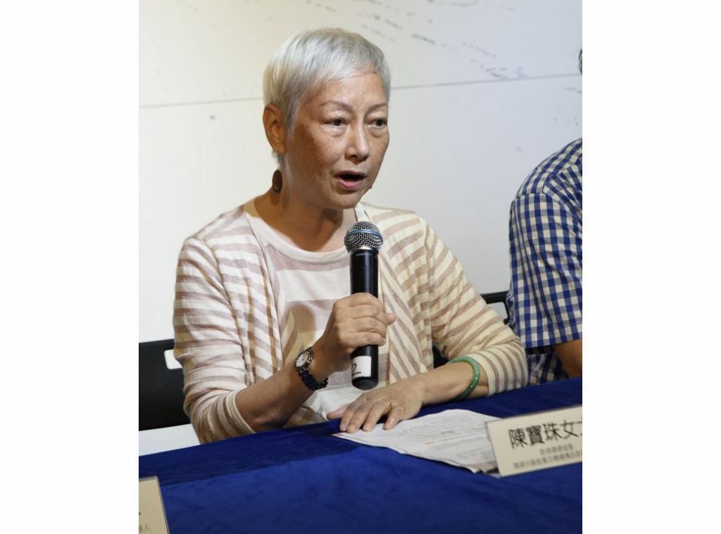 香港伤健协会伤健共融推广及机构传讯委员会主席陈宝珠女士讲述是次《他视点》共融推广计划的推行原因。