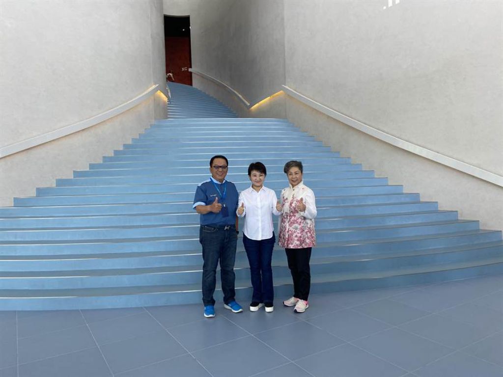 台中市長盧秀燕希望藉由親自探訪自行車文化探索館，吸引更多民眾前來造訪。