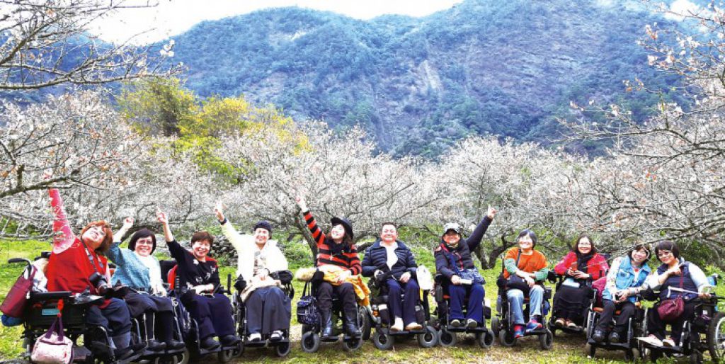 【人物專訪】台灣首位輪椅導遊黃欣儀　三番兩次的大患難中經歷神恩典  