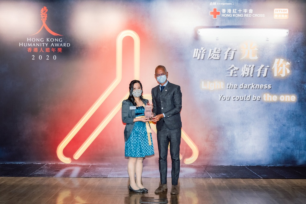 作為「香港人道年獎」2020得獎人，Jennifer指此光榮應屬所有國際救援人員，並呼籲大眾實踐人道精神可從生活做起，多關心，幫助身邊人，尤其在抗疫困難時代更甚。