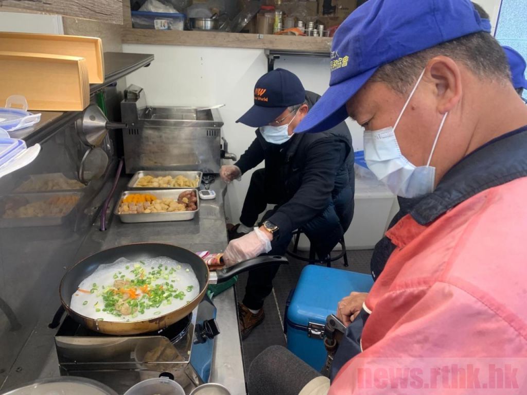 台灣首部無障礙流動餐車供殘疾人士烹售食品賺取收入