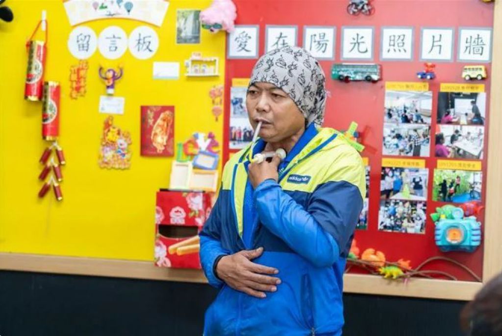 陈麒枫复健成功后投入口腔癌预防宣导。
