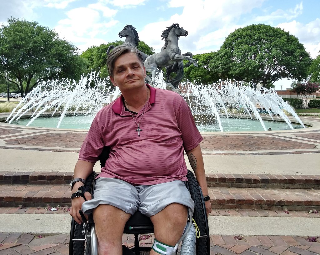 阿靈頓男子希望輪椅無障礙貨車幫助他再次工作 