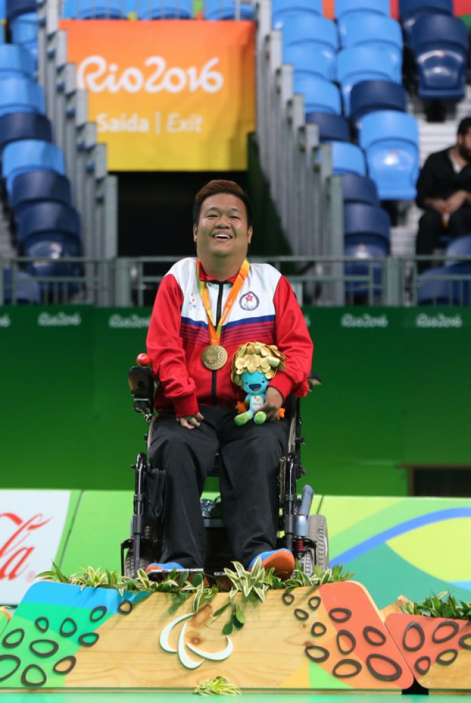 梁育榮於2016年里約奧運會上奪得個人賽金牌。