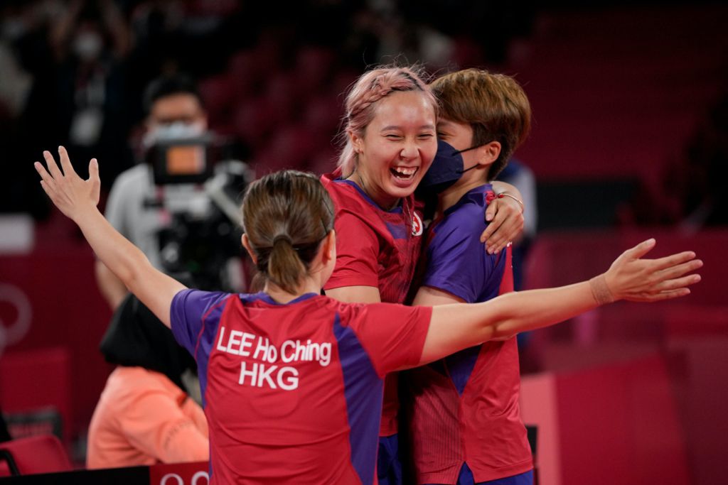 8月5日，日本東京，女子乒乓球團體賽銅牌戰，蘇慧音勝出第二場單打，港隊以場數3：1奪得銅牌。