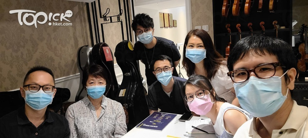 Hong Kong Fusion Chamber 創辦人與香港結節性硬化症協會主席阮佩玲(Rebecca)開會。