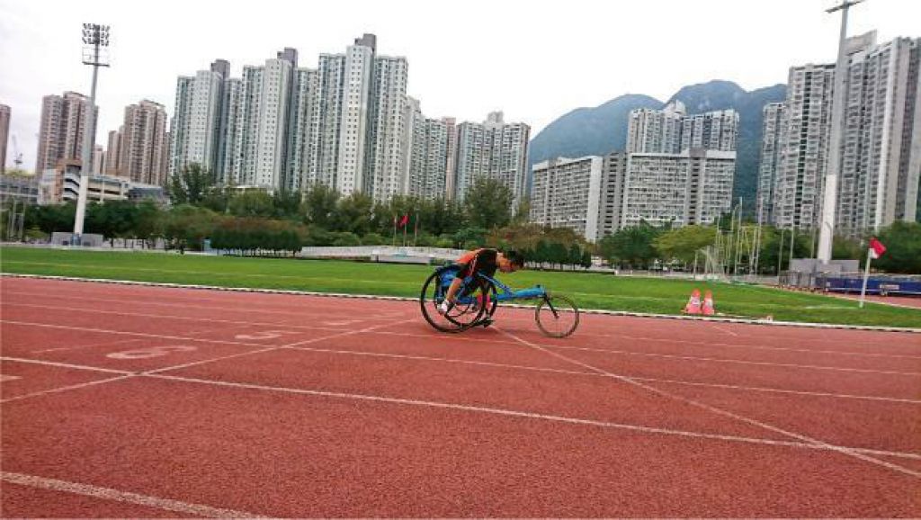 未来城市：配套谂多步 鼓励伤残者 「软硬」兼施 普及无障碍运动路