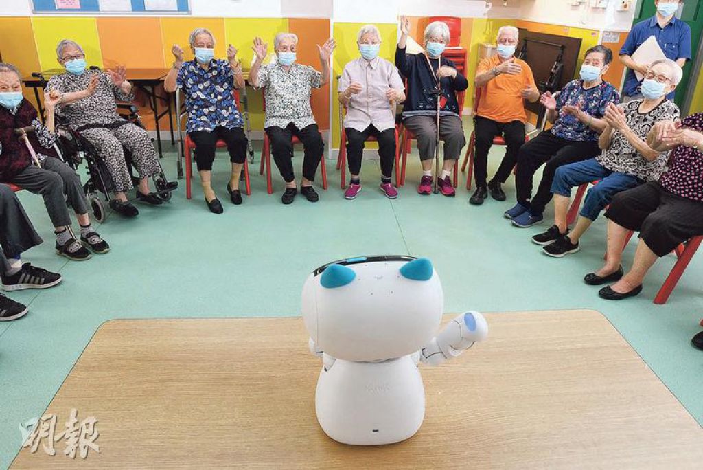 機械人陪長者晨操 將設無接觸健康監察