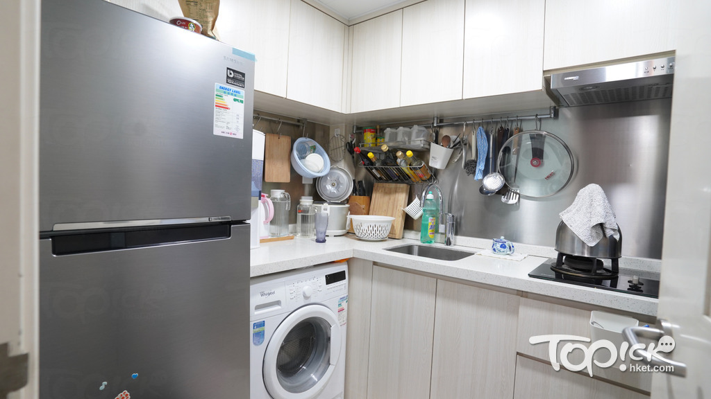 家中甚少雜物。