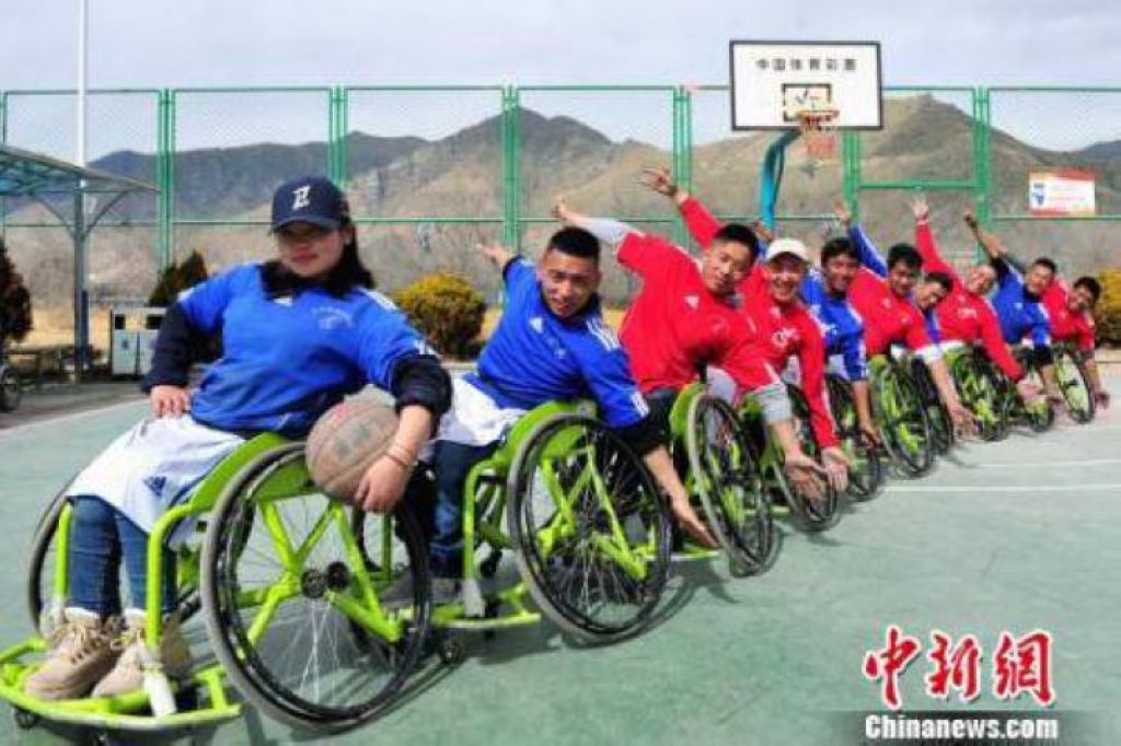 西藏轮椅篮球队：在高原上追逐奥林匹克精神